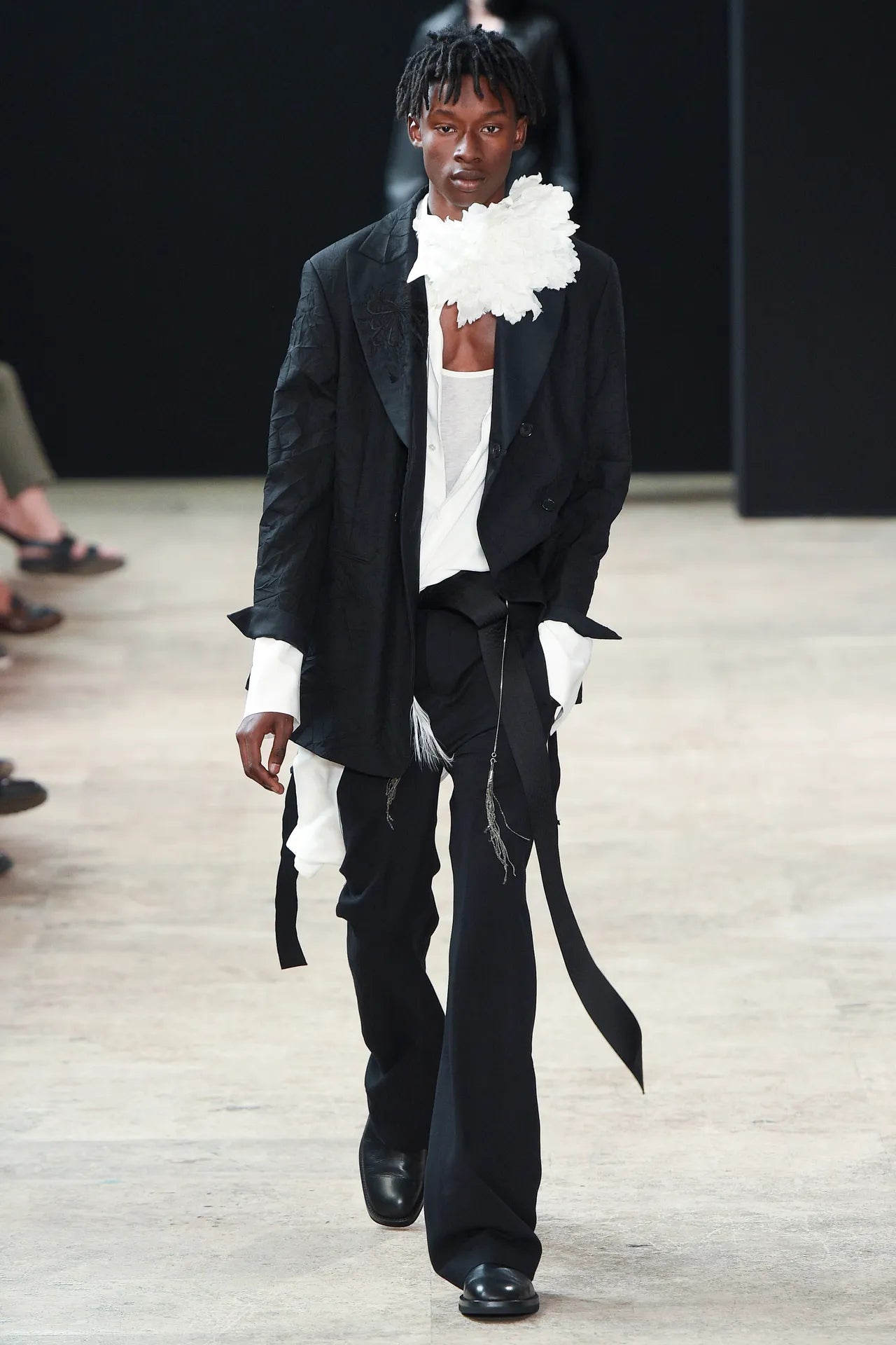 Ann Demeulemeester – Vertical Rags Ann Demeulemeester – Vertical Rags