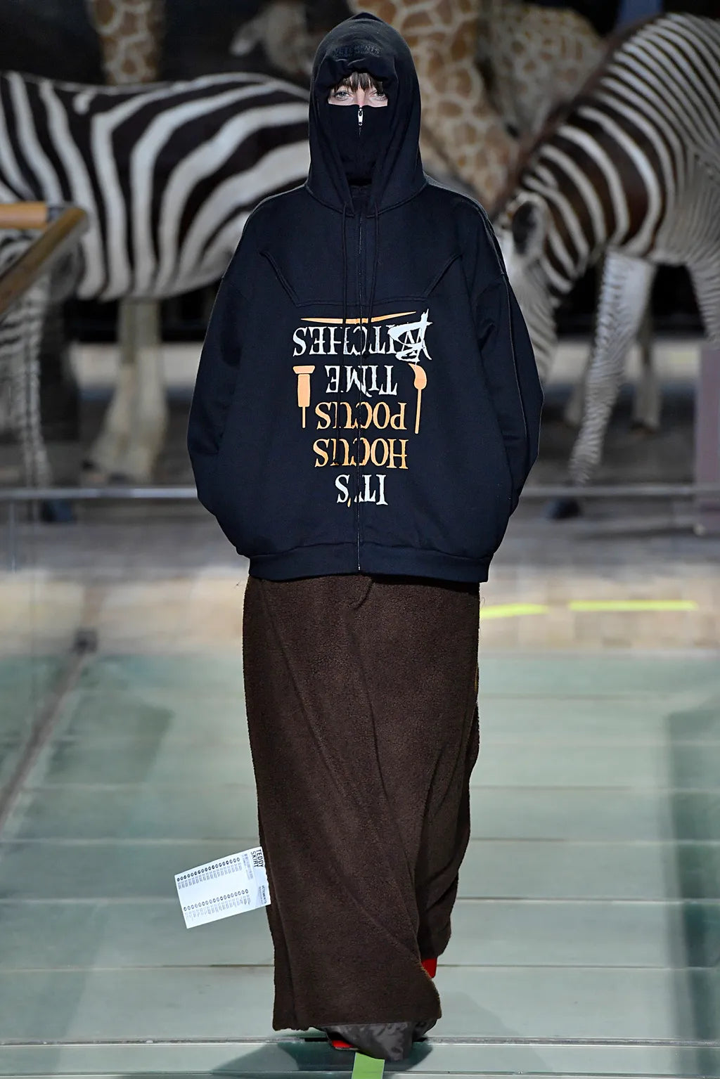 Vetements – Vertical Rags