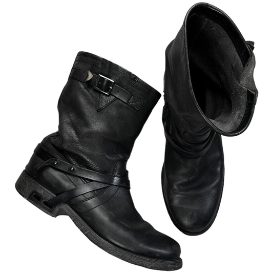Dirk Bikkembergs Heel Strapped Buckle Boots