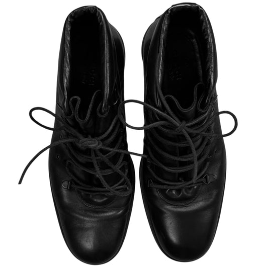 Gucci by Tom Ford Hook Laced Combat Boots