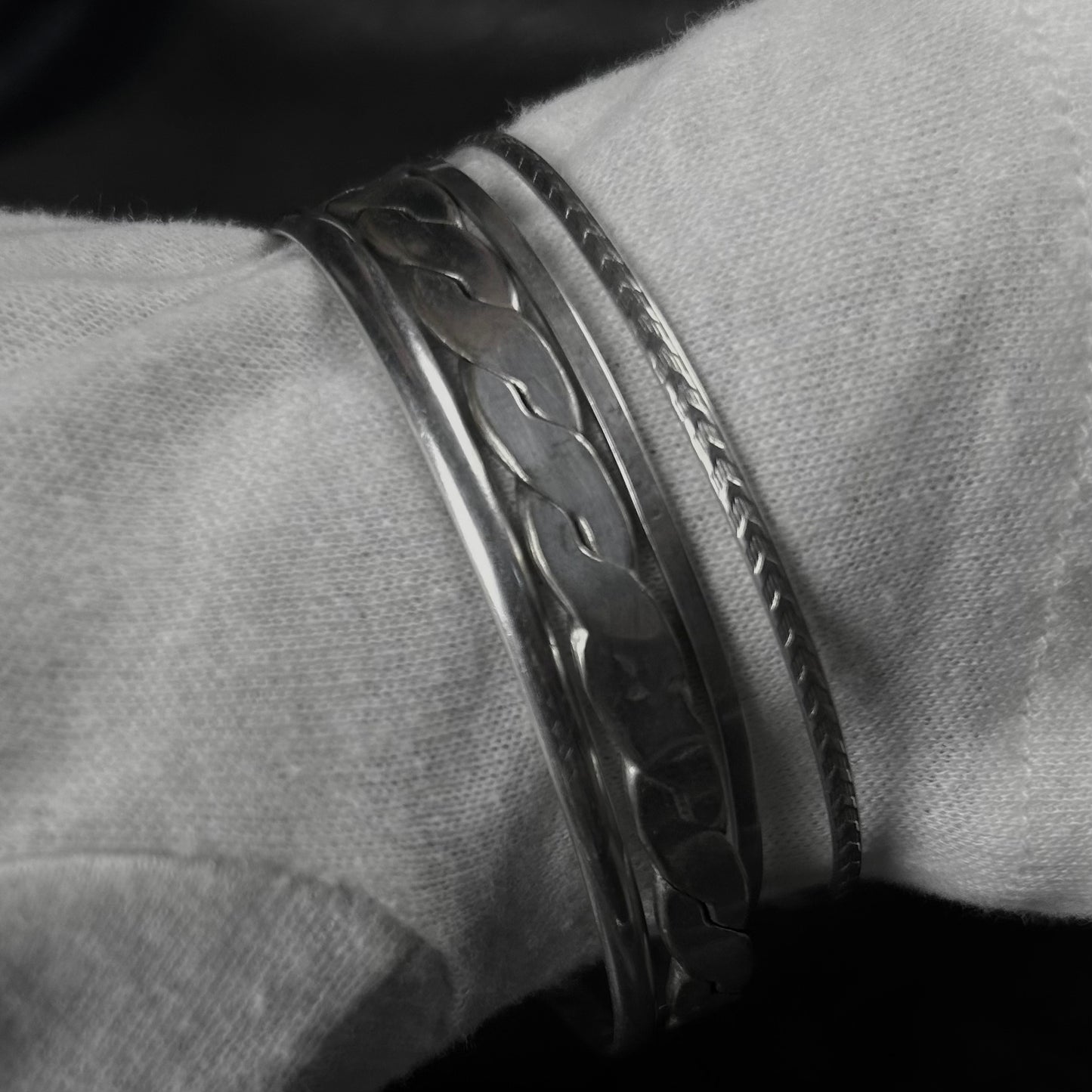 Clean Rounded Bracelet
