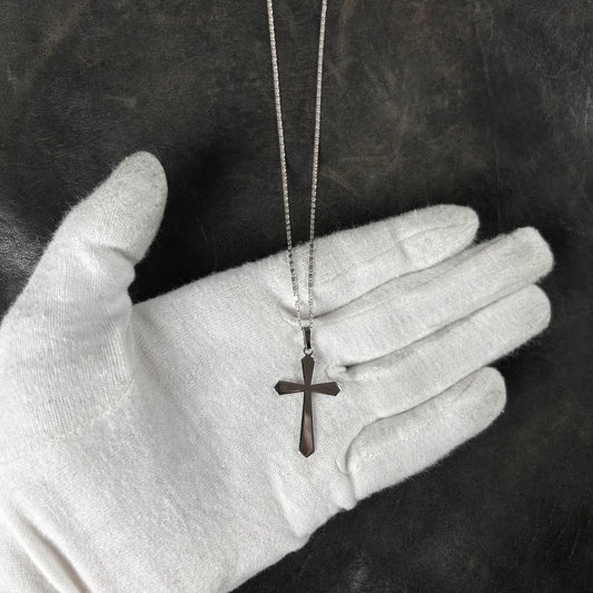 Clean Cross Pendant