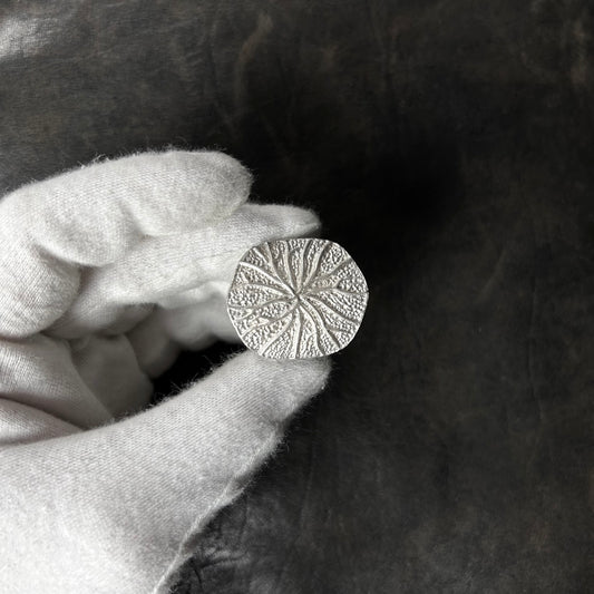 Veined Plate Ring