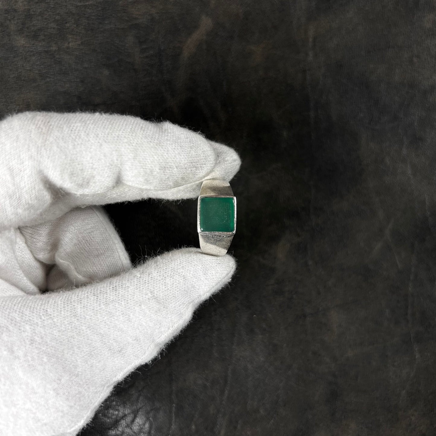 Minimalistic Squared Jade Stone Ring