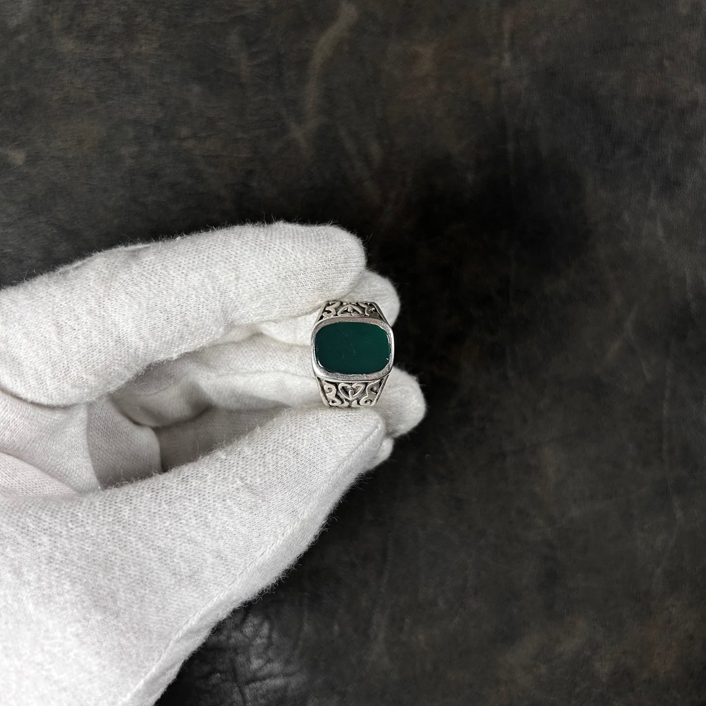 Abstract Hearts Graved Jade Stone Ring