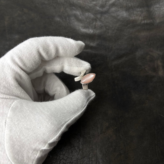 Open Arched Rose Quartz Stone Ring