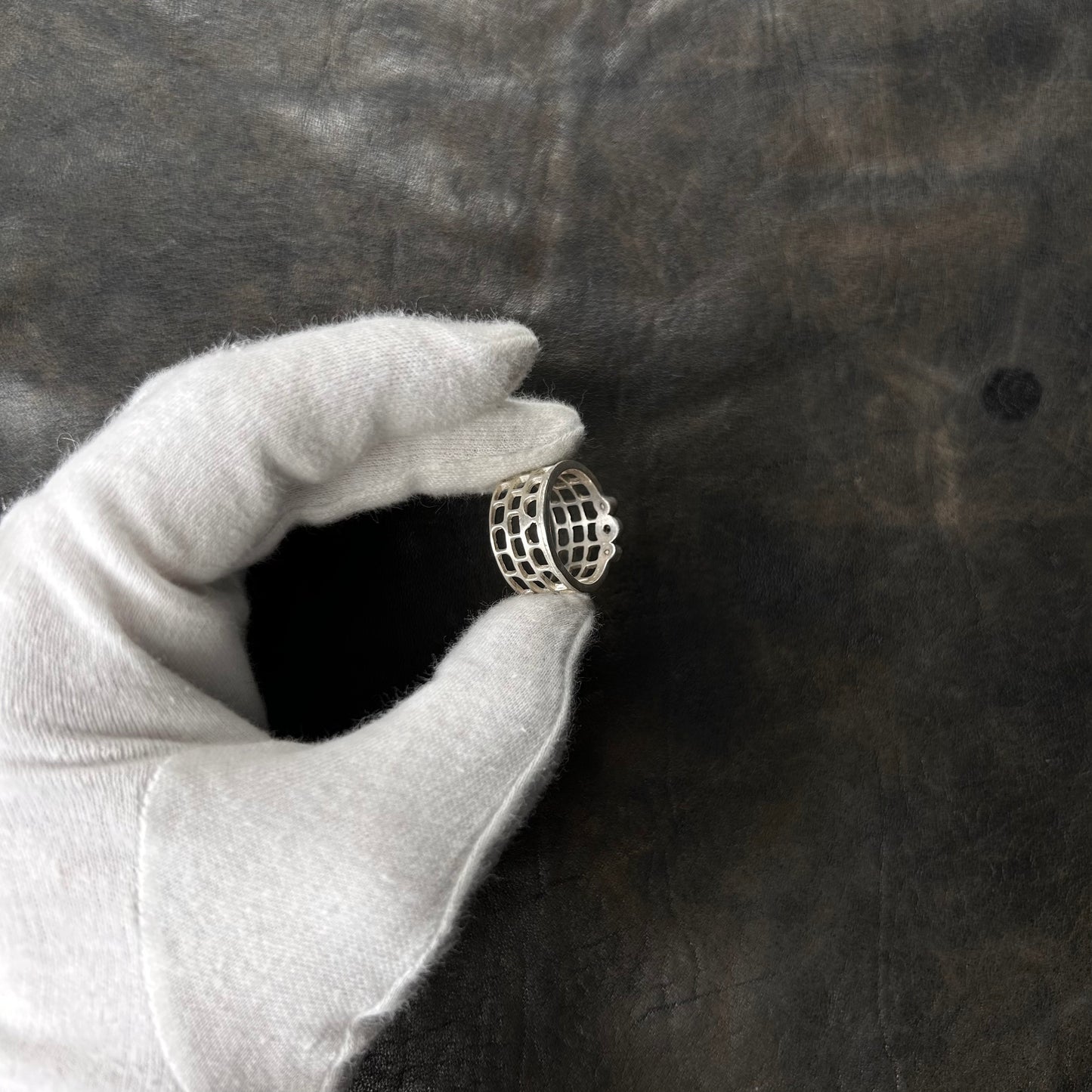 Perforated Triple Tourmalin Stone Ring