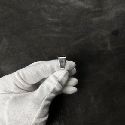 Debossed Line Onyx Stone Signet Ring